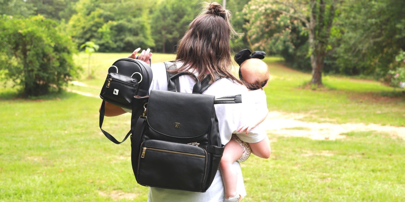 What Should I Carry in my Diaper Bag? Sleepy Panda