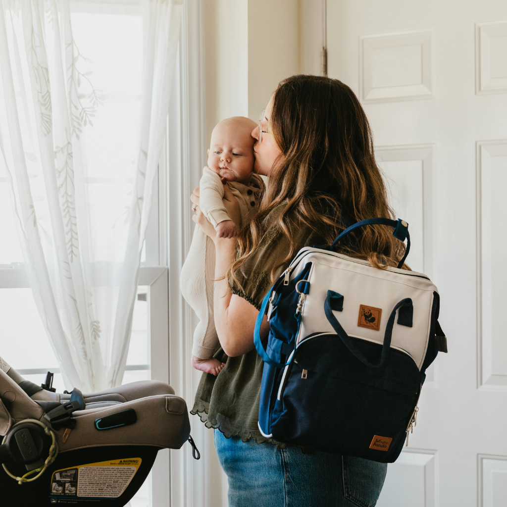 🍼 How to Pack the Perfect Diaper Bag: 10 Essentials Every Mom Needs