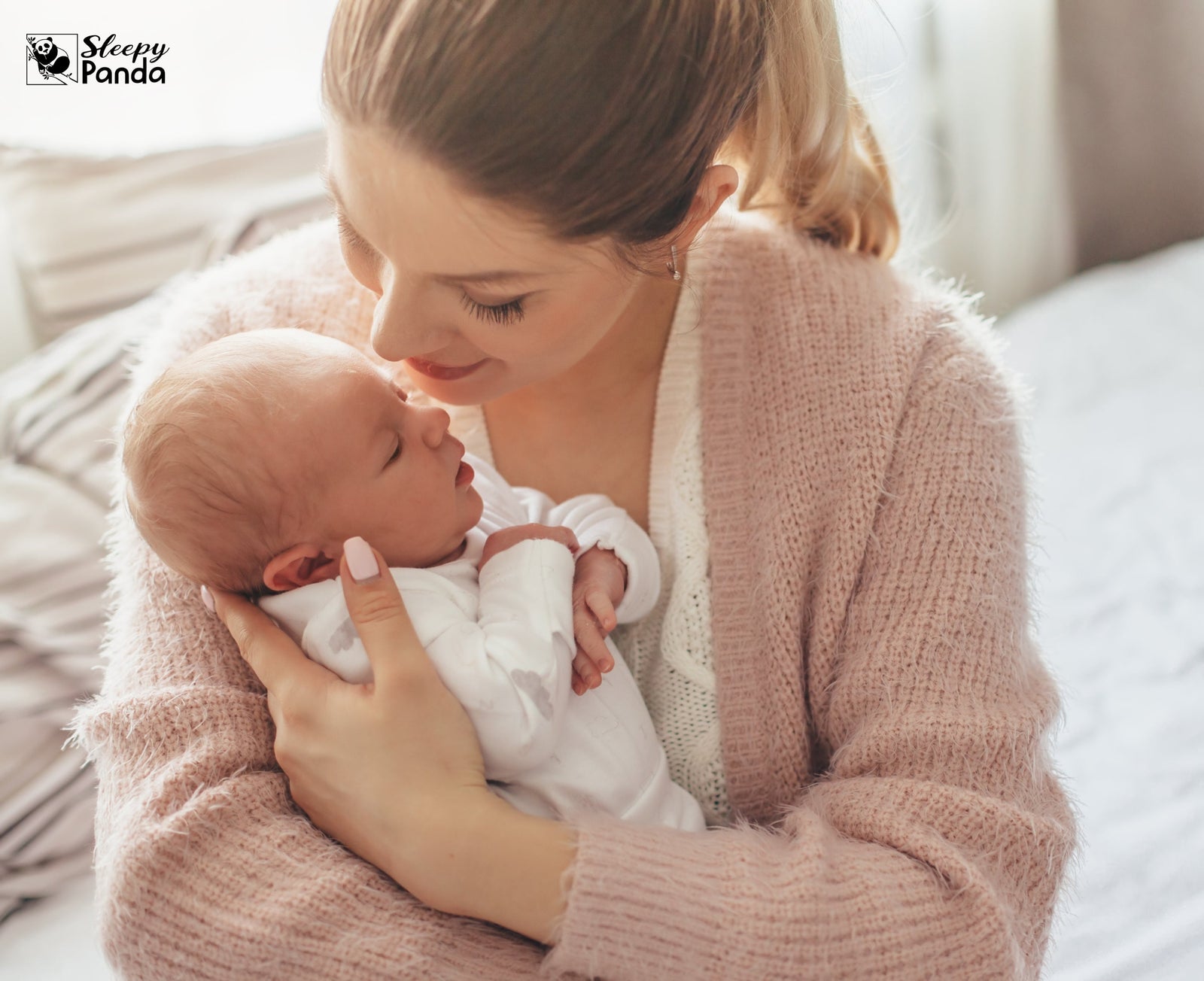 🍼 Newborn Diaper Bag Checklist: What to Pack for the First 6 Months