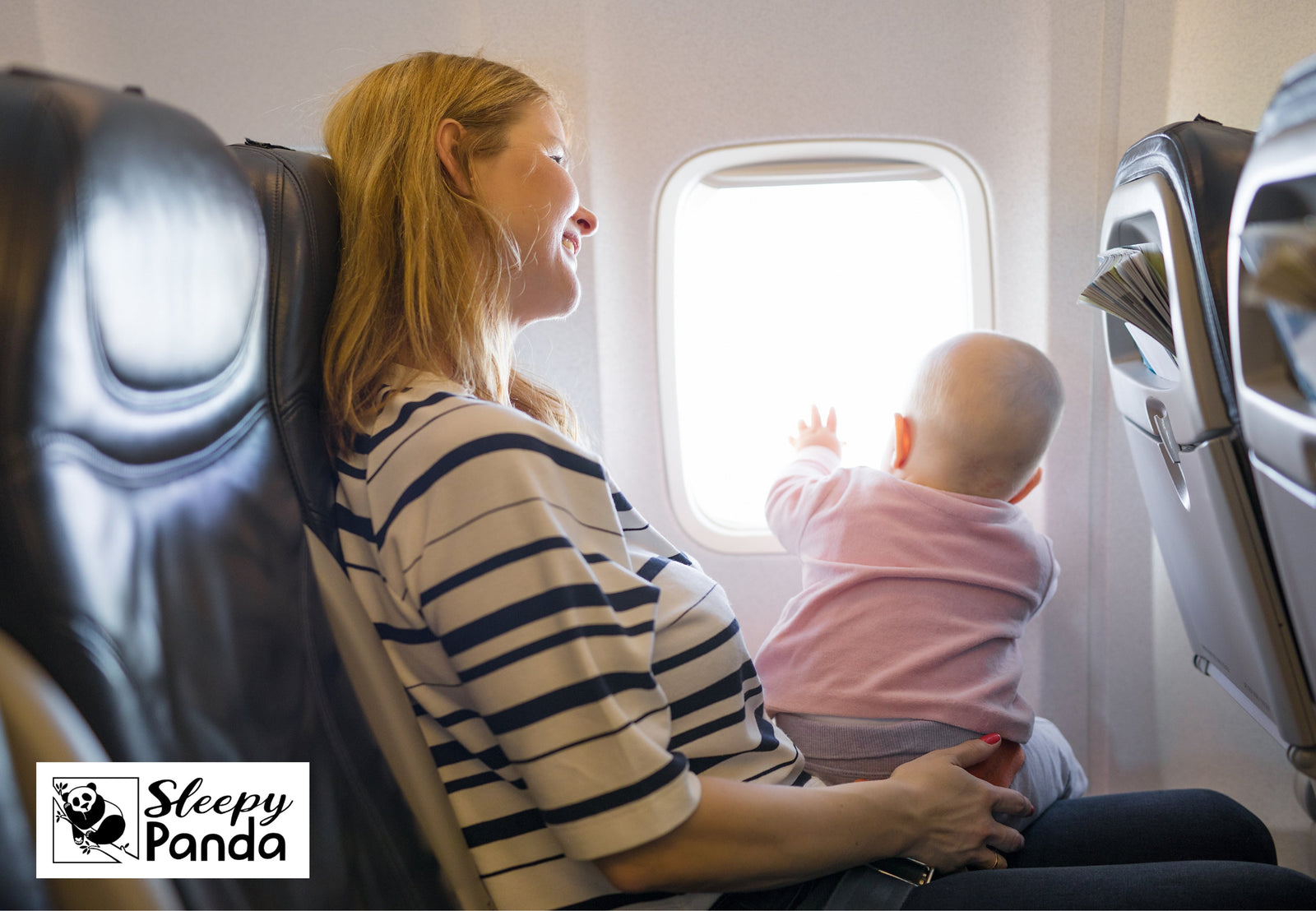 ✈️ Flying with a Baby or Toddler? What to Pack in Your Diaper Bag for Stress-Free Travel