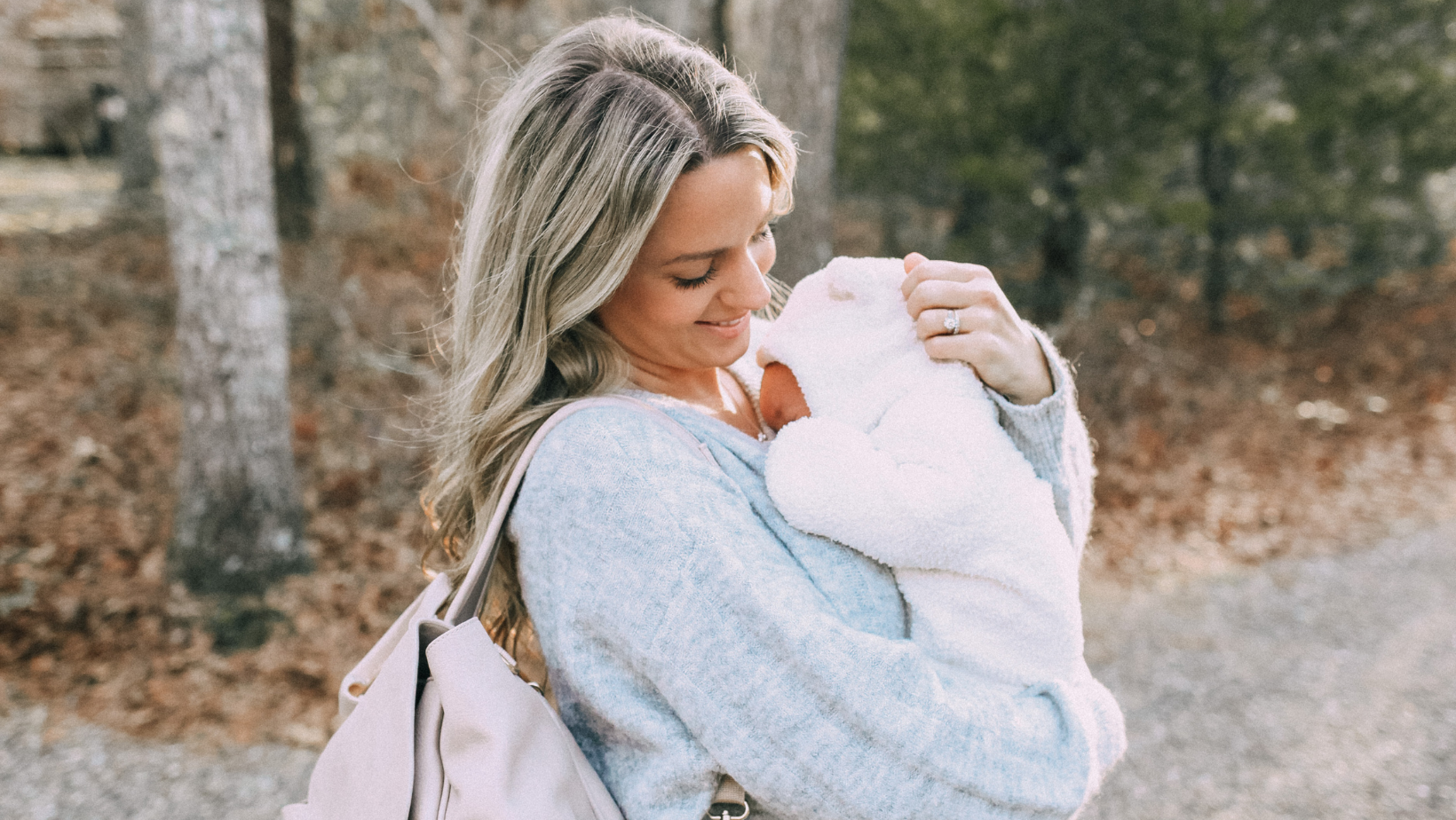 Essentials for the Perfect Diaper Bag This Fall